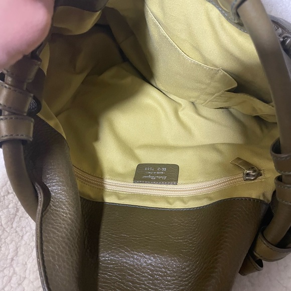 Ferragamo olive top handle bag - Picture 9 of 11